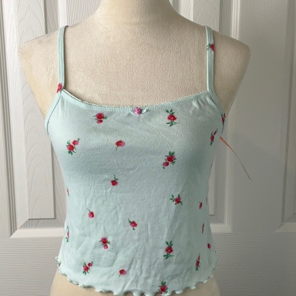 Colsie Spaghetti Strap Crop Top Size M - Picture 5 of 9